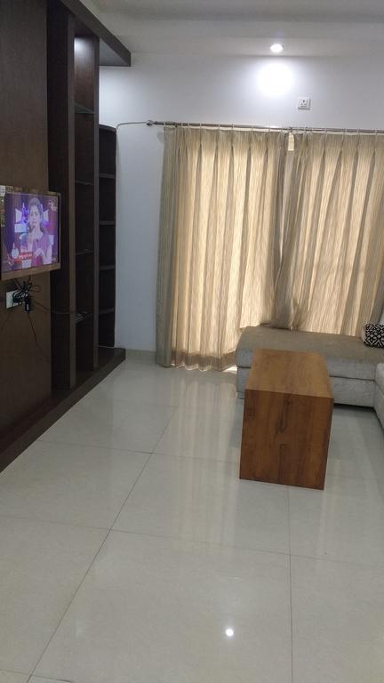 Hitech Shilparamam Guest House 海得拉巴 外观 照片