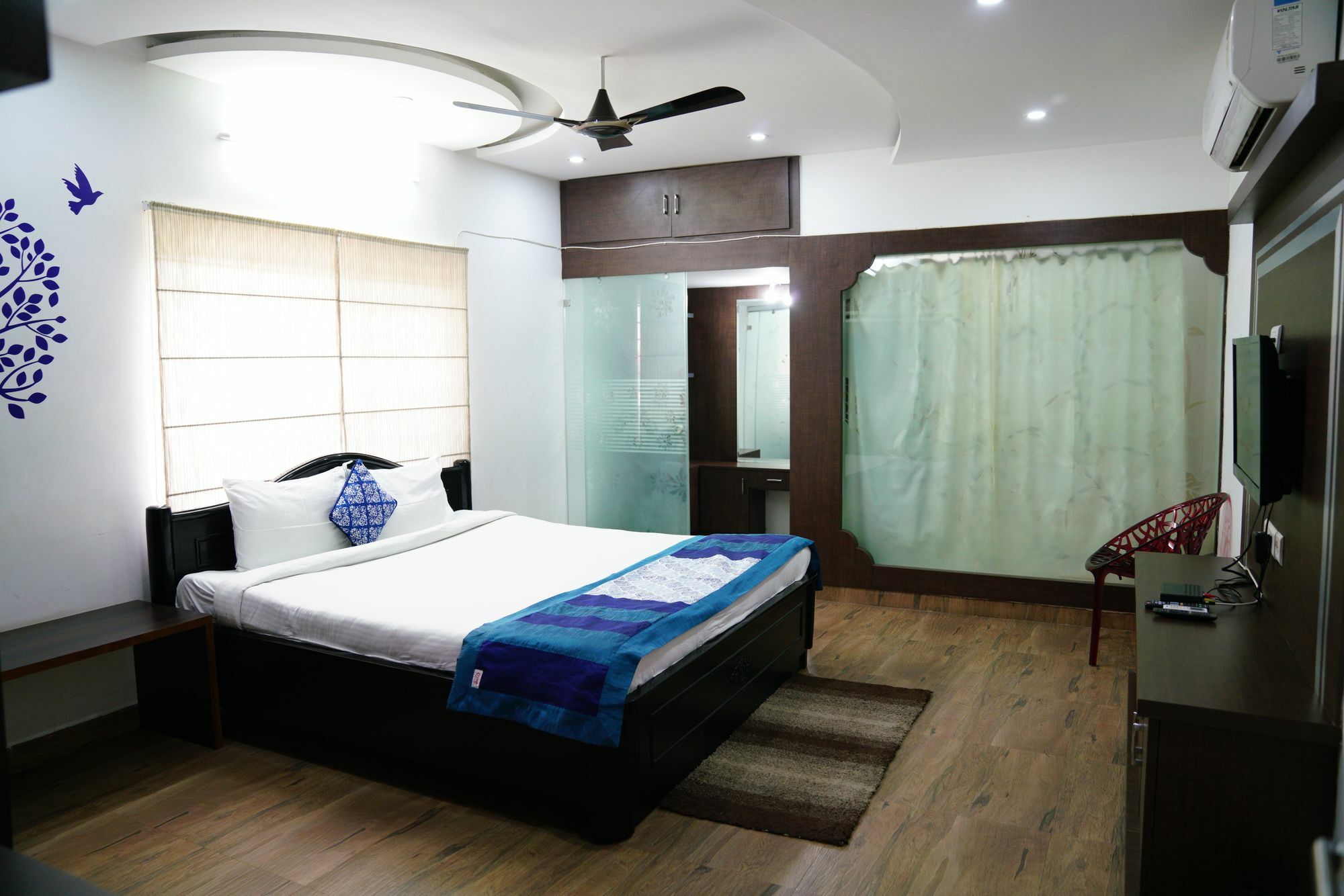 Hitech Shilparamam Guest House 海得拉巴 外观 照片